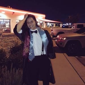 Meet your Posher, Leonila